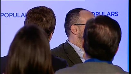 El PP puntualiza a su líder catalán