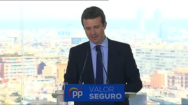 Casado: Sánchez prefiere manos manchadas de sangre a manos pintadas de blanco