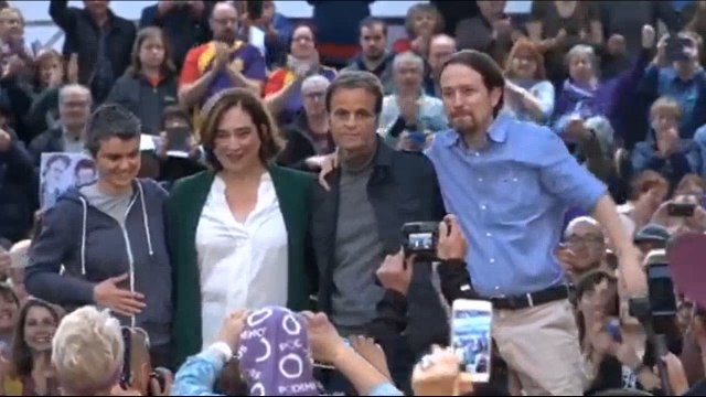 Iglesias participa en un acto político con Ada Colau