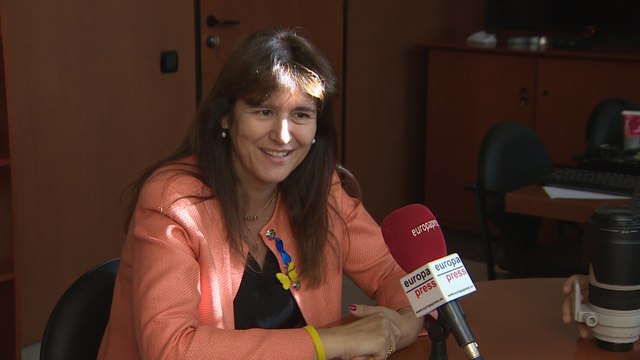 Borràs critica el posicionamiento de Iceta sobre el referéndum