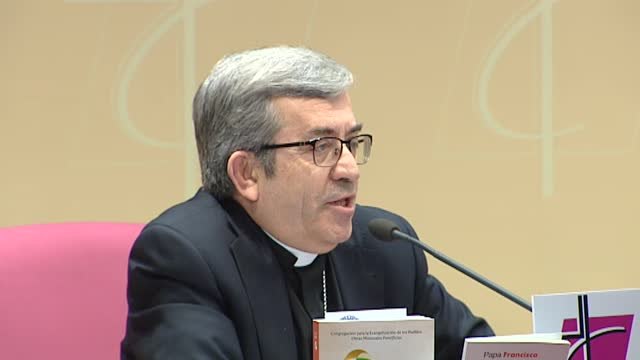 La Conferencia Episcopal apoya al obispo de Alcalá denunciado por los cursos para curar la homosexualidad