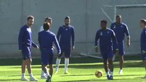 Francis, ausencia destacada en el entrenamiento de esta mañana