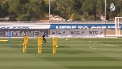 Carvajal vuelve a entrenar con el grupo