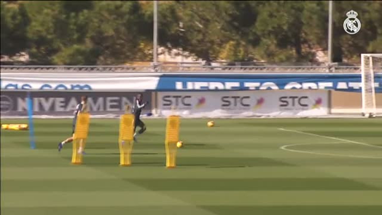 Carvajal vuelve a entrenar con el grupo