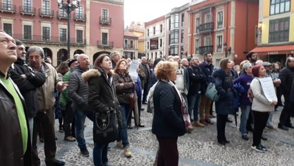 Los vecinos dan un voto de confianza al Gobierno y abandonarán