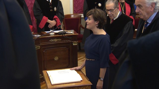 Santamaría alerta contra el populismo en la toma de posesión de su nuevo cargo