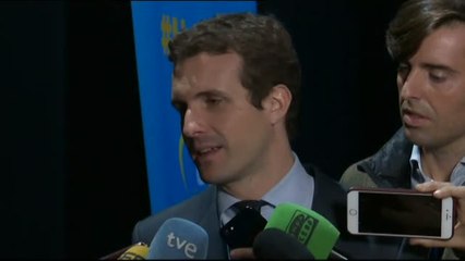 Pablo Casado agradece a Cospedal su decisión y la compara con Delgado