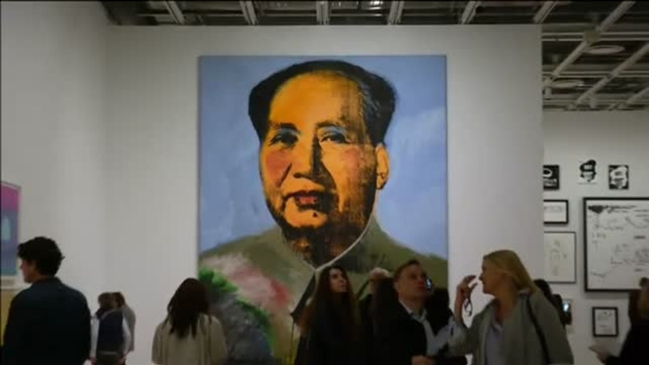 Nueva York acoge la mayor exposición del artista Andy Warhol de las últimas décadas