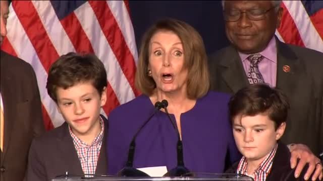 Los demócratas recuperan el Congreso 8 años después y los republicanos mantienen el Senado