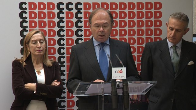 García-Escudero inaugura la exposición de Europa Press