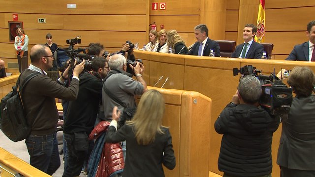 Casado preside la reunión del Grupo Popular del Senado