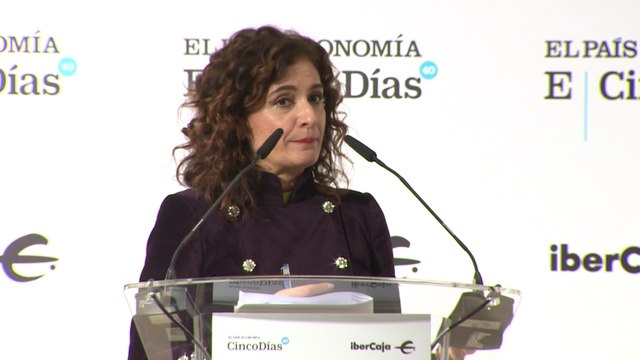 Montero cifra en 5.000 millones impacto de devolución del impuesto hipotecario