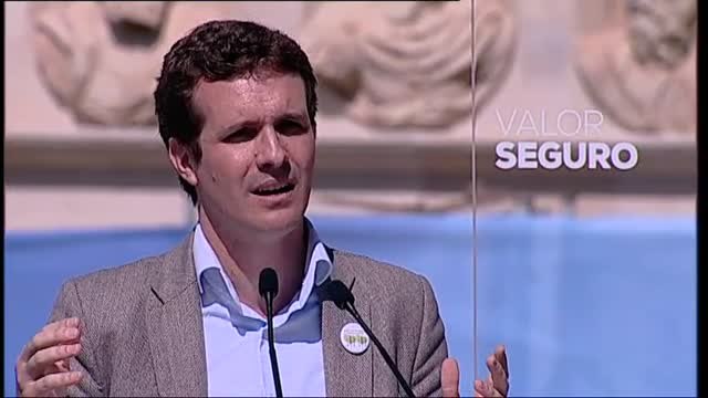 Casado critica la fórmula del Black Friday usada opor Sánchez los viernes para hacer campaña con el dinero de los ciudadanos