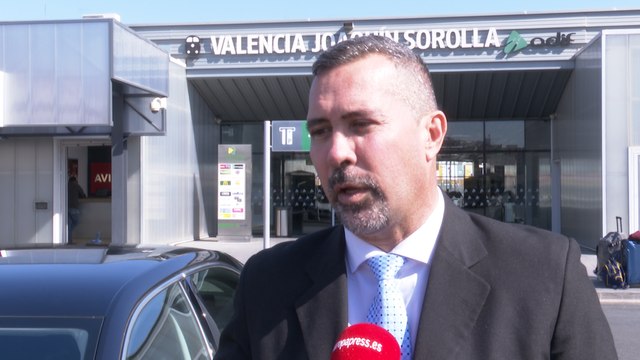 Conductor de Cabify ve el cierre de VTC en València por el decreto