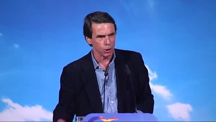 Aznar: "A mí nadie me habla de una 'derechita' cobarde porque no me aguantan la mirada"