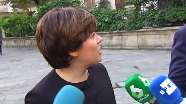 Rajoy despide a su padre acompañado por la plana mayor del PP