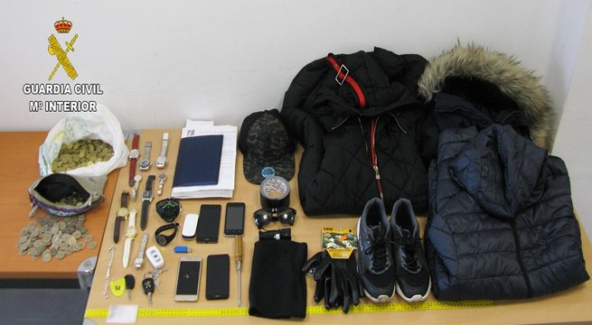 Detienen a presuntos autores de 20 delitos de robo con fuerza