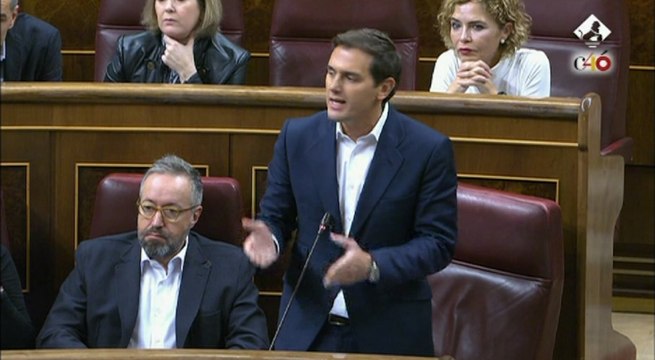 Rivera pregunta a Sánchez por los indultos a los golpistas