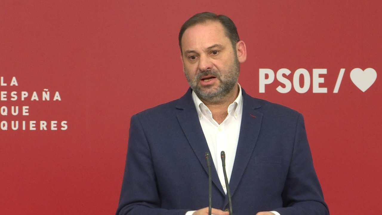 Ábalos justifica los cambios en las listas electorales