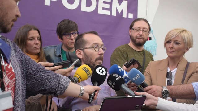 Echenique cree que los fichajes de Ciudadanos y PP les retratan