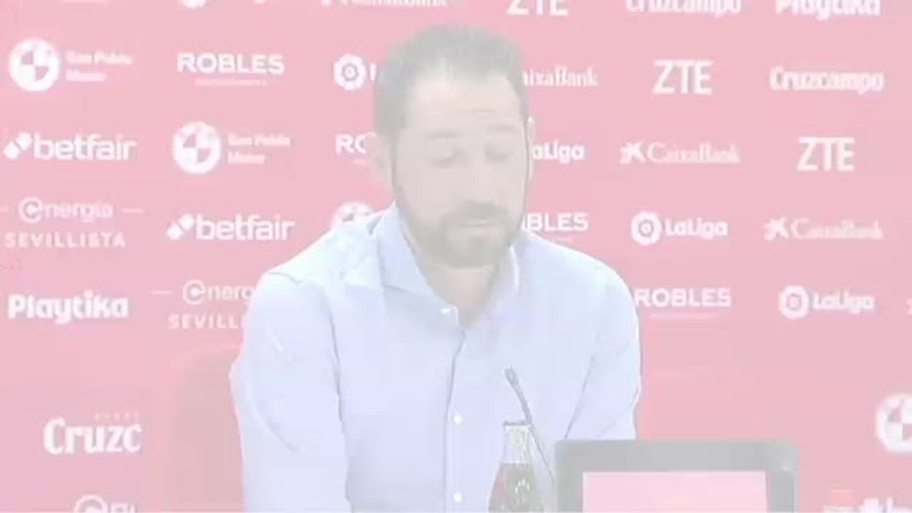 Machín: "El fútbol a veces es ingrato, pero se ha tomado una decisión y la tengo que acatar"