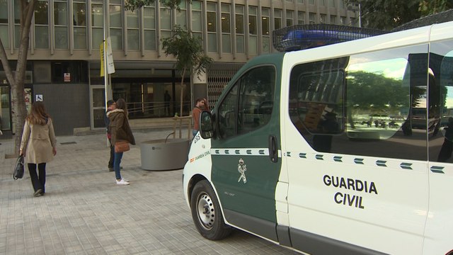 Guardia Civil registra la sede de la Federación Catalana de Fútbol