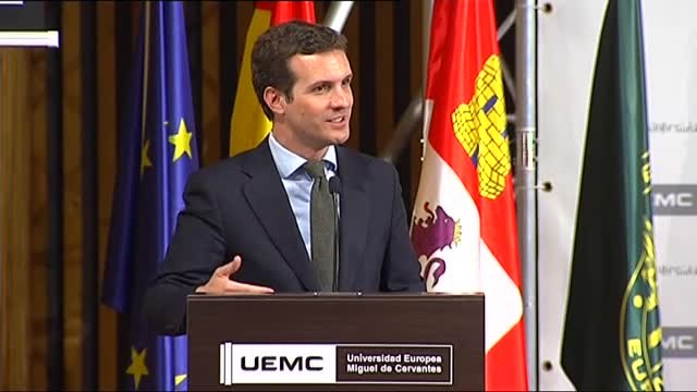 Casado: Es una 'fake news', me siento víctima porque antes de político soy persona