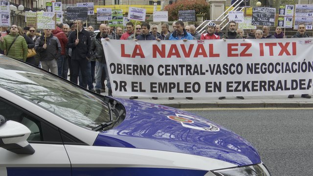Trabajadores de La Naval piden entrar en un viernes social