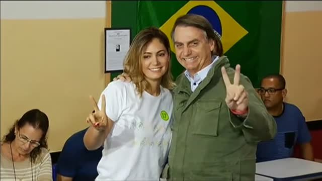Brasil vota en unas elecciones cruciales