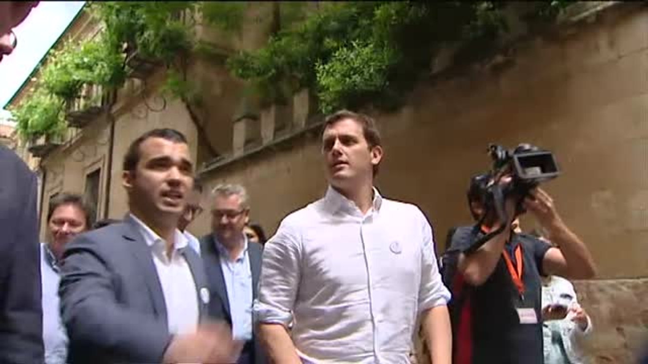 Ciudadanos cierra la crisis en Castilla y León sin un culpable