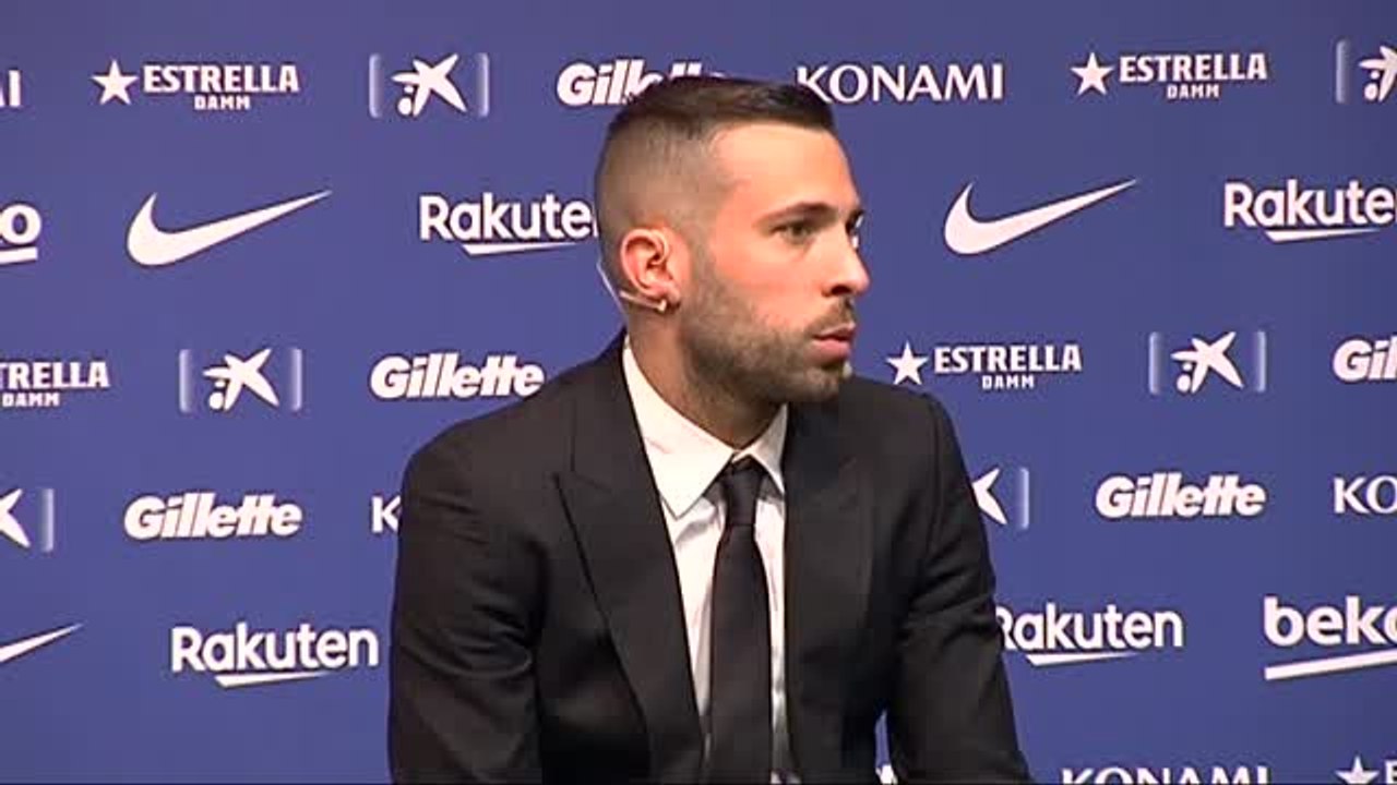 Jordi Alba renueva con el FC Barcelona: "Sabíamos que tanto el Barça como yo queríamos estar ligados por muchos años"