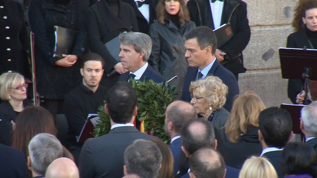 Sánchez, Garrido y Carmena presiden homenaje a víctimas del 11M