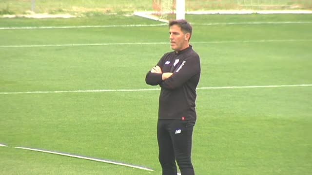 Berizzo apuesta por la garra para ganar al Valencia este sábado en San Mamés