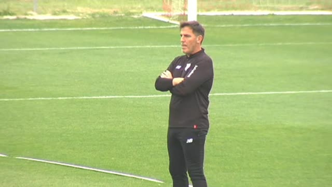 Berizzo apuesta por la garra para ganar al Vale...