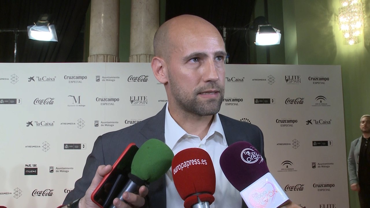 Gonzalo Miró evita opinar sobre Malú y Albert Rivera