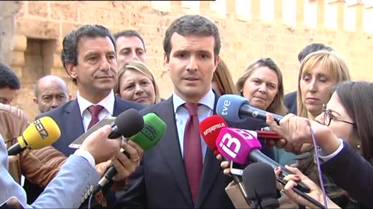 Casado acusa a Ciudadanos de "instigar el transfuguismo" con los nuevos fichajes como el de Bauzá y el de Corbacho