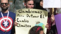 Jóvenes valencianos se unen a la protesta Friday for Future