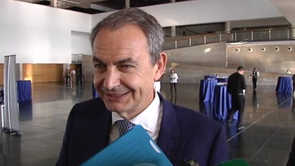 Zapatero: "Gobierno debe hacer compatible empleo y derechos humanos"