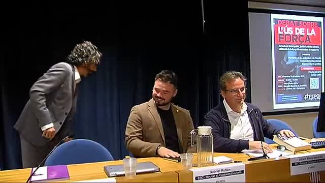 Dimite el jefe de la Policía Nacional en Navarra tras conocerse sus tuits ofensivos