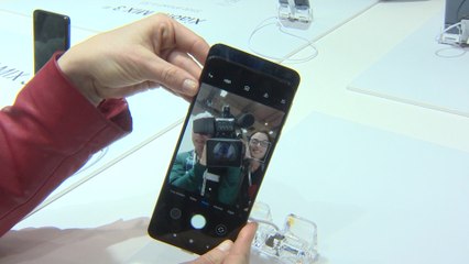 La inversión en un 'smartphone' puede alcanzar hasta los 500 euros