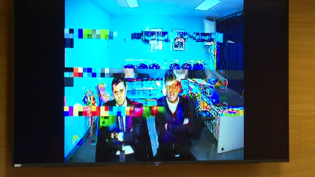 'El Bigotes' avisa: Casado debería saber que todavía tiene mucha mierda en la mochila