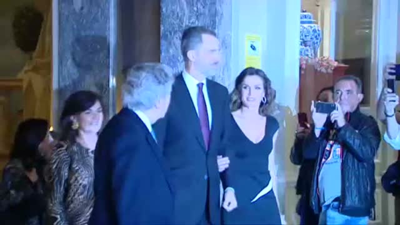 Los reyes presiden el acto de entrega de la XXXV edición del Premio de Periodismo 'Francisco Cerecedo"