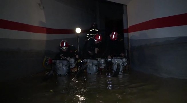 UME trabaja en la limpieza de la localidad de Campillos afectada por la lluvia