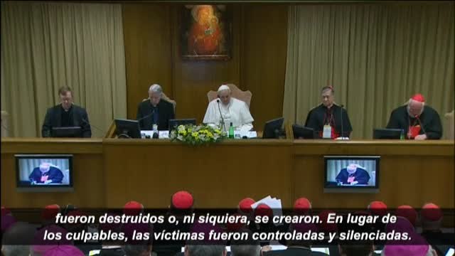 El jefe de la Iglesia católica en Alemania denuncia que se destruyeron documentos sobre abusos sexuales