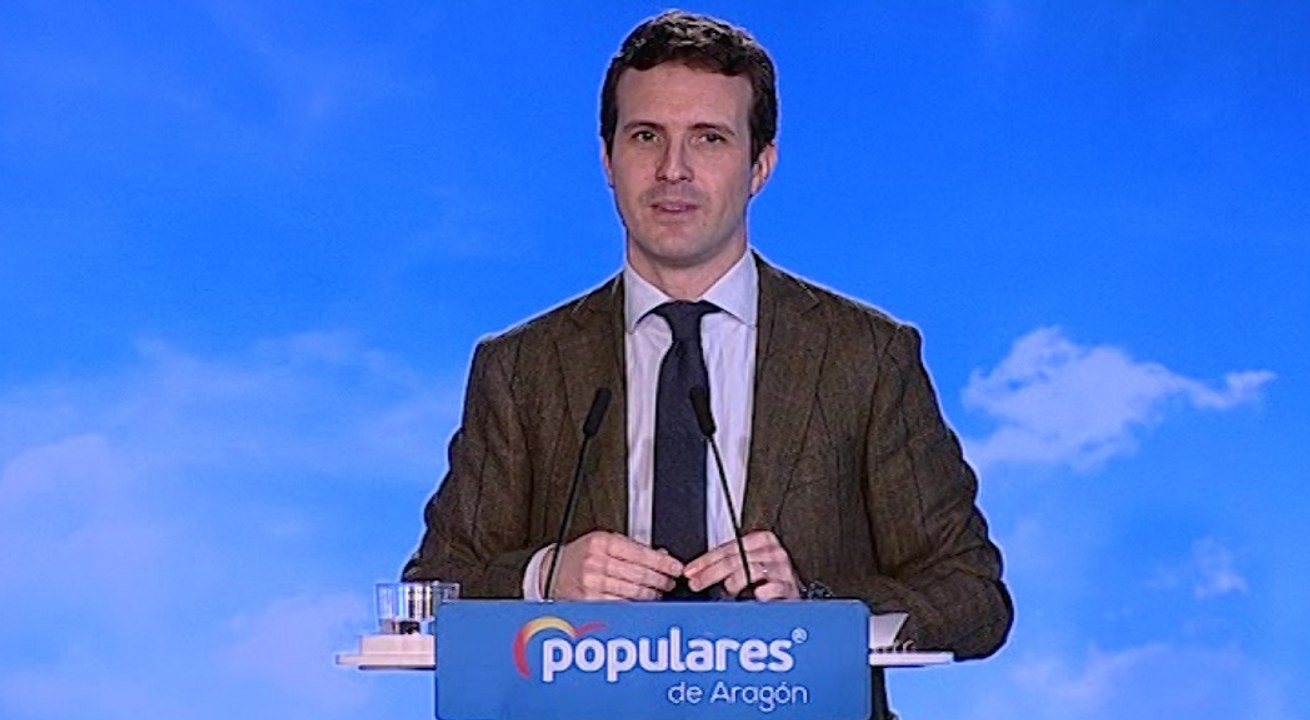 Casado: "Gracias al PP el Gobierno ha tirado la toalla"
