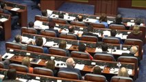 El parlamento macedonio aprueba la proposición para cambiar de nombre al país
