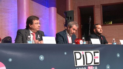 Vara participa en un congreso sobre educación