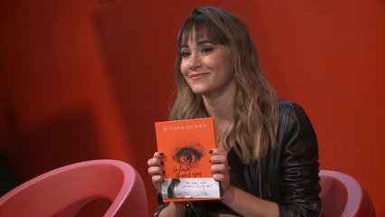 Aitana presenta su libro y opina sobre la polémica de "mariconez"