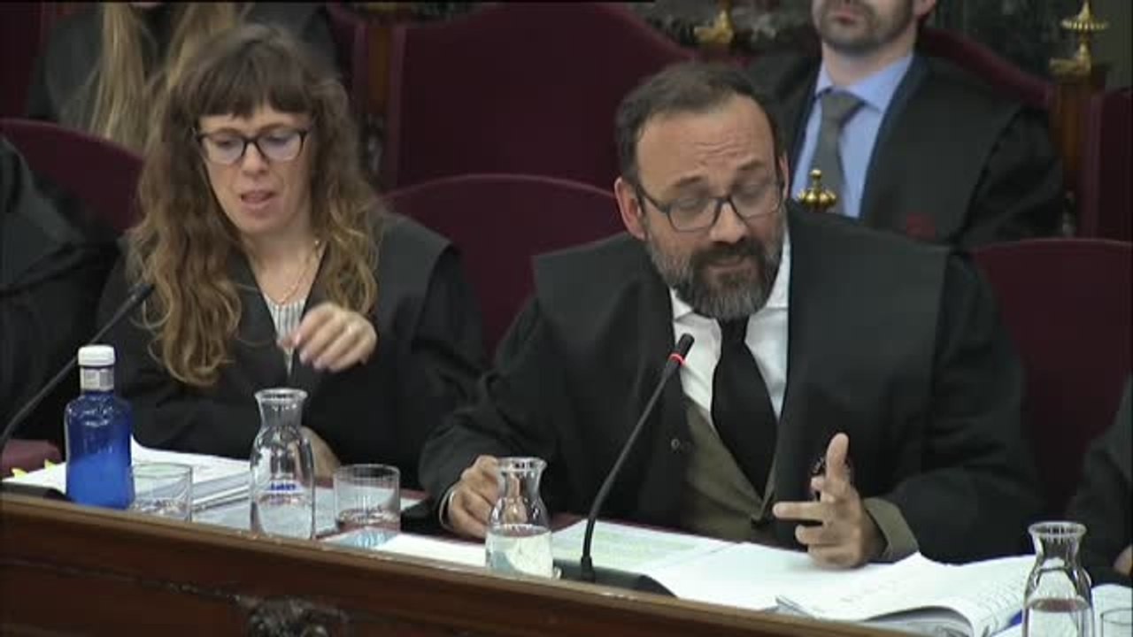 El abogado de Cuixart advierte que no es aforado: "No entendemos por qué estamos en un juicio delante del Supremo"