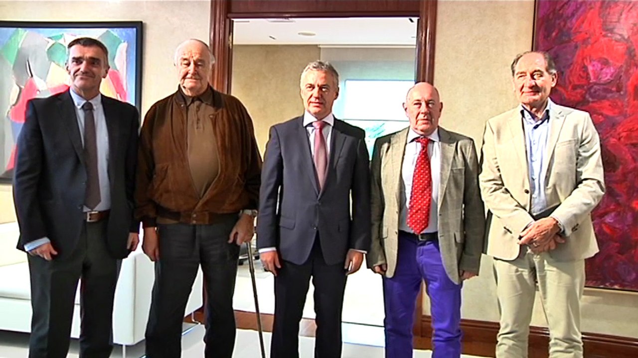 Urkullu se reúne con los miembros del Grupo Internacional de Contacto